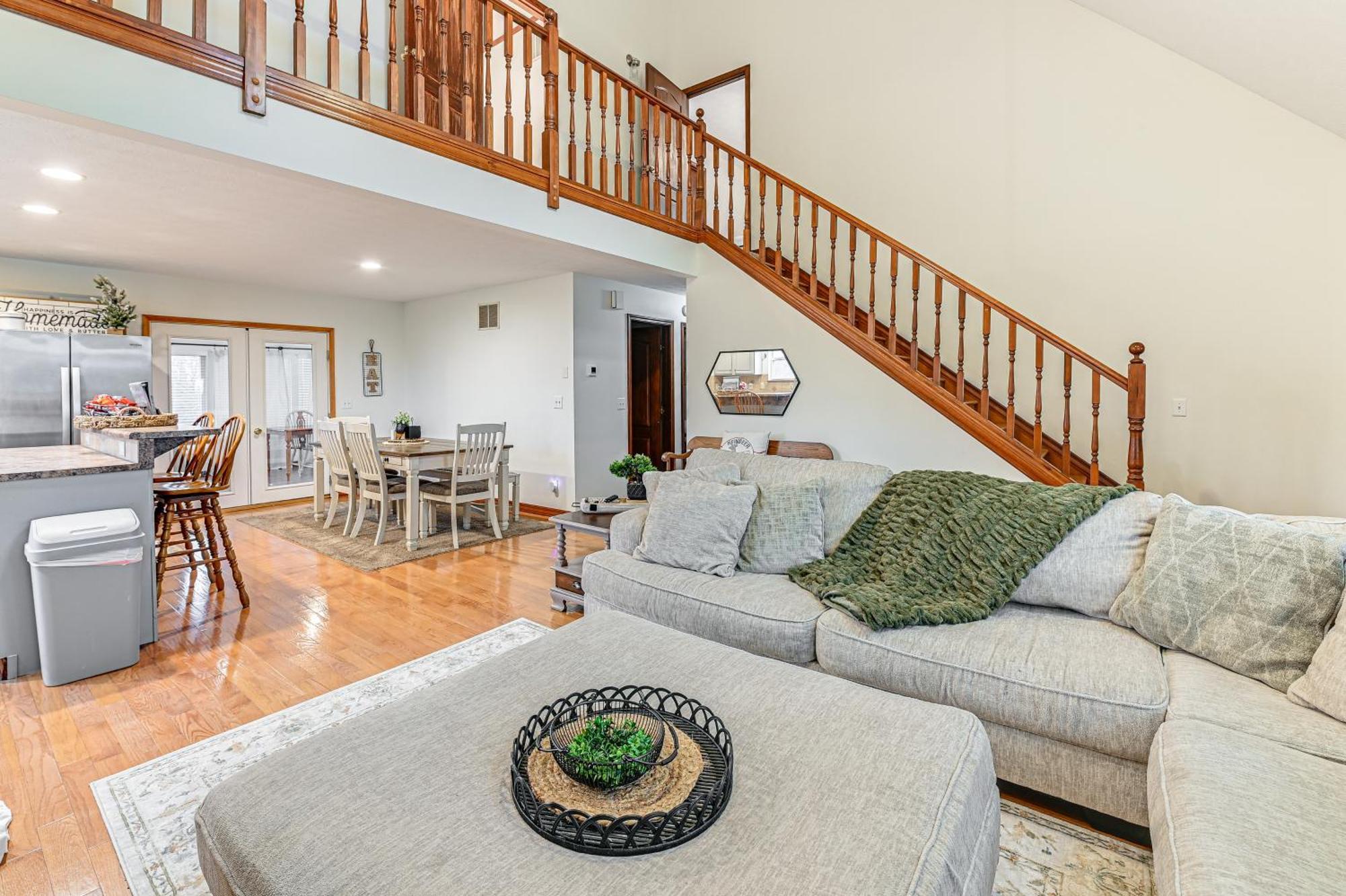 Вілла Williamstown Gem With Private Pool And Hot Tub! Екстер'єр фото